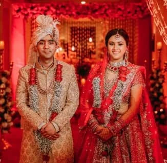 Meghna Agarwal & Shubhayan Vikram Jain